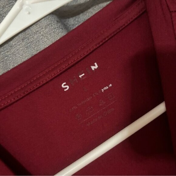 SHEIN Women's Top - Picture 4 of 4